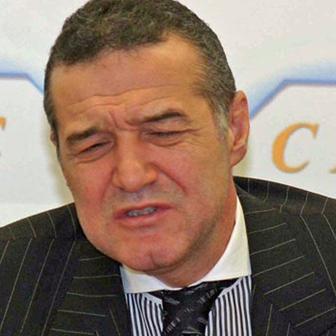 Becali a făcut o nouă cerere de ridicare a interdicţiilor