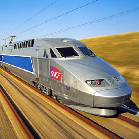 Parisul şi Bratislava vor fi legate în 2016 de o linie TGV, ce va fi parcursă în şase ore