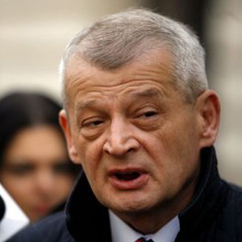 Sorin Oprescu, primarul general al capitalei, a vrut să se asigure că se face tot posibilul pentru stingerea incendiului