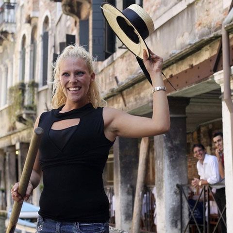 Veneţia are prima femeie gondolier, după 900 de ani de monopol masculin
