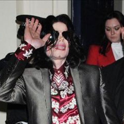 Valentin Stoian: "Ion Iliescu a fost singura persoană cu care Michael Jackson a dat mâna la concertul din 1996"