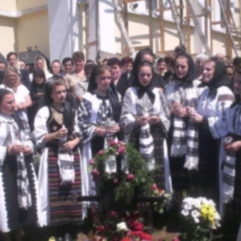 O mănăstire afectată de o alunecare de teren în urmă cu peste un deceniu şi-a sărbătorit pe 29 iunie hramul