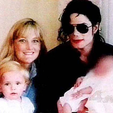 Debbie Rowe: Michael Jackson nu era tatăl biologic al copiilor
