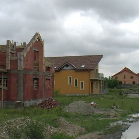 Românii pot beneficia şi de programul "prima casă" din Ungaria