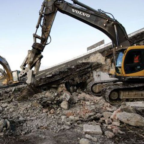 Stadionul Ion Moina din Cluj va fi construit de un consorţiu de firme clujene