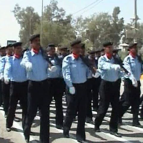 Trupele americane s-au retras definitiv din oraşele irakiene 