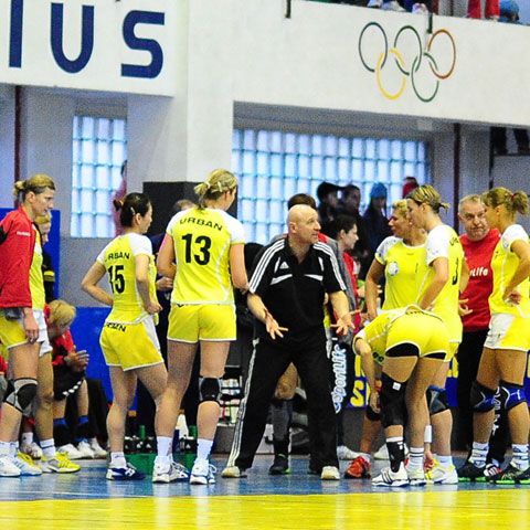 Handbal - Rulmentul a mai pierdut două jucătoare, din cauza salariilor neplătite