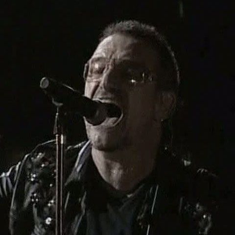 U2 l-au omagiat pe Michael Jackson în concertul lor de la Barcelona