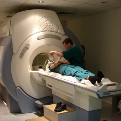 Pacienţii consultaţi la camera de gardă, care nu reprezintă urgenţe, trebuie să plătească 20 lei