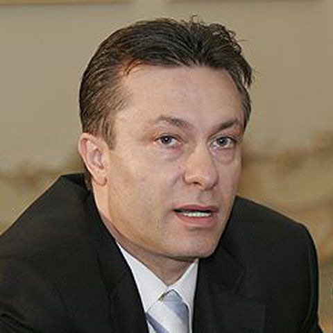 Diaconescu şi-a numit un consilier pentru problemele romilor de cetăţenie română din străinătate