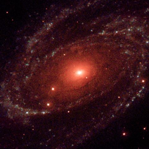 Astronomii au identificat o clasă intermediară de găuri negre