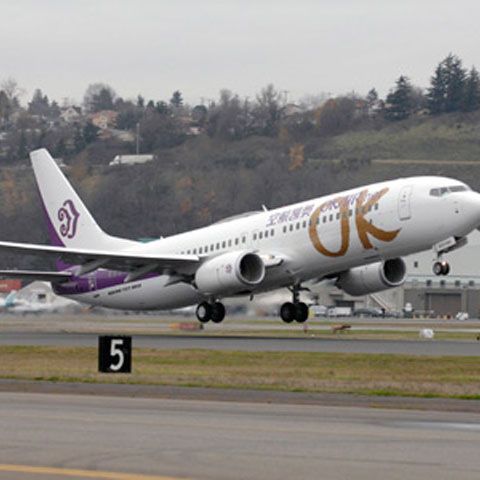 Un Boeing 737 cu 150 de pasageri la bord a aterizat de urgenţă în Rusia