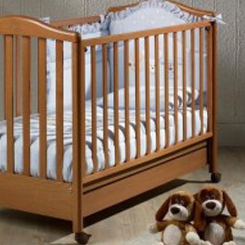 O rusoaică de 17 ani, cu probleme psihice, a răpit bebeluşul unor români, în centrul Bolognei