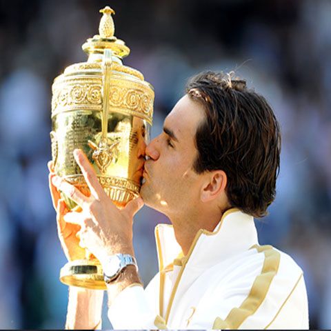 Tenis: Federer îşi revendică locul în istorie cu victoria în epopeea de patru ore - presă