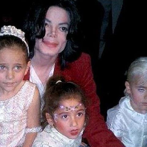 "Tatăl vostru era un drogat?", au fost întrebaţi copiii lui Michael