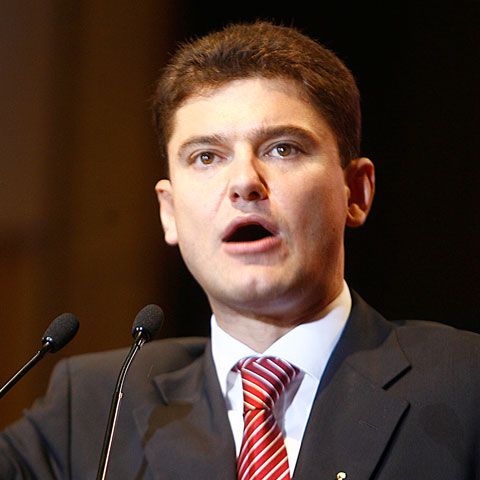 Boureanu cere încetarea activităţii Comisiei Ridzi, prezentând o scrisoare a procurorului general