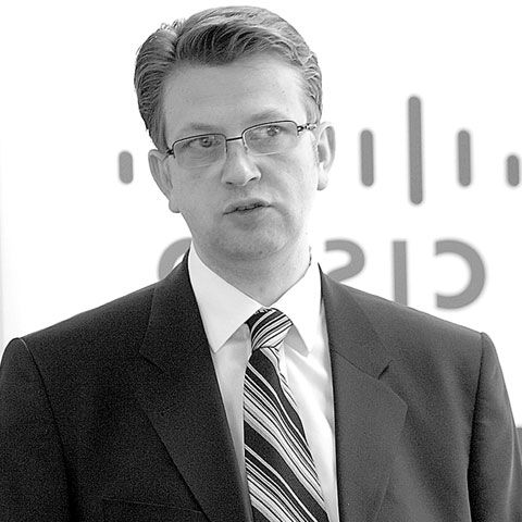 Bogdan Constantinescu părăseşte după nouă ani Cisco România