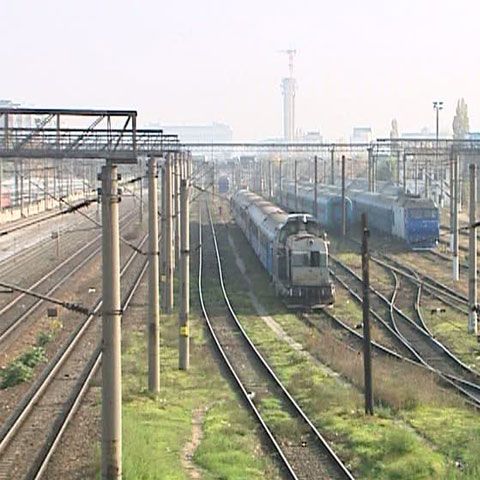 Angajaţii de la CFR renunţă la protest dacă primesc salariile la timp