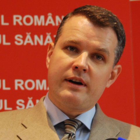 Bazac nu contestă calităţile managerului Spitalului Marie Curie, dar îl va demite, potrivit legii
