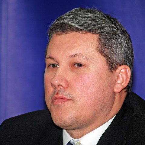 Cătălin Predoiu: Putem şi ne permitem să rupem complet o categorie socioprofesională şi un sistem de tot ce se întâmplă în societate într-un anumit moment?