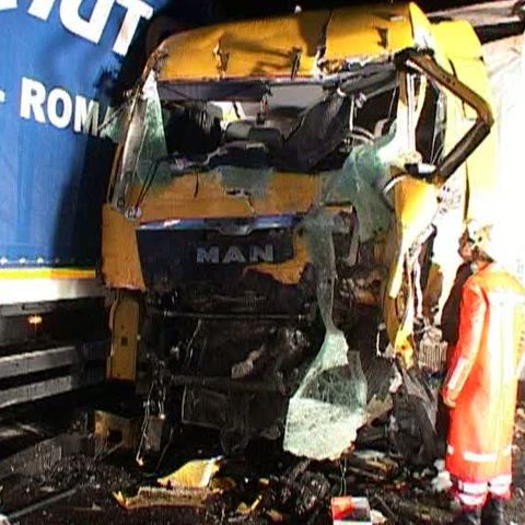 Drumul Naţional 1 a fost blocat în dreptul localităţii Apoldul de Sus 