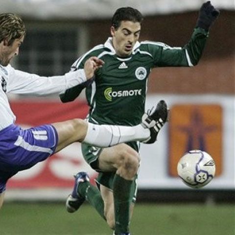 Argăseală: "Vor mai veni un fundaş stânga şi un mijlocaş central"