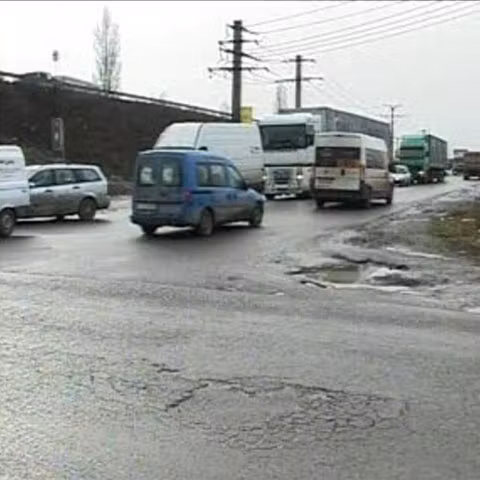 Opt oameni au fost răniţi, după un accident pe DN 72, în judeţul Prahova