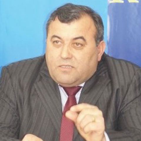 Scandal sexual la Consulatul României la Chişinău. Consulul Ion Nuică şi-a dat demisia - VEZI VIDEO NECENZURAT