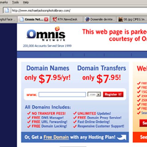 Domeniile de internet care conţin numele Michael Jackson se vând la preţuri exorbitante