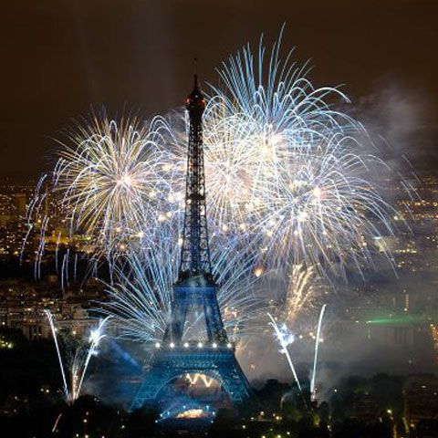 Ziua Franţei a fost sărbătorită şi la Bucureşti. Politicienii români au participat la evenimentele organizate la Ambasada Franţei