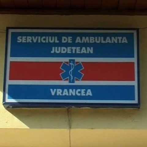 Un bărbat a fost plimbat timp de opt ore între două secţii ale Spitalului Judeţean din Focşani