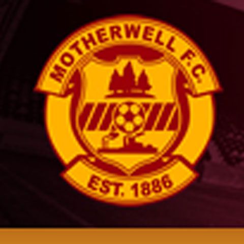 William Dickie, vicepreşedintele echipei Motherwell: Antrenorul Stelei e Gordon Strachan, nu? 