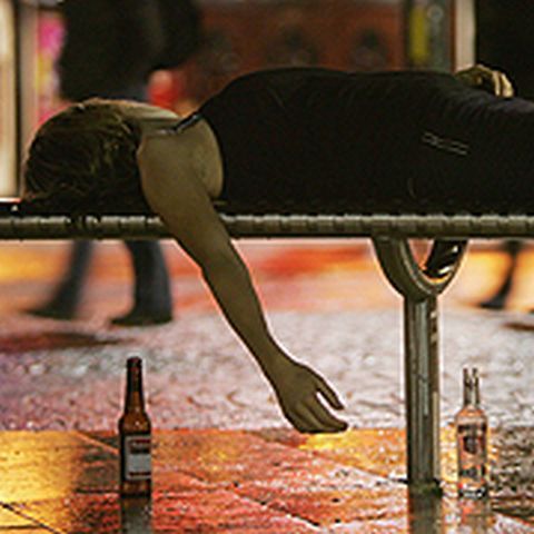 Alcoolul va fi interzis tinerilor sub 16 ani la Milano