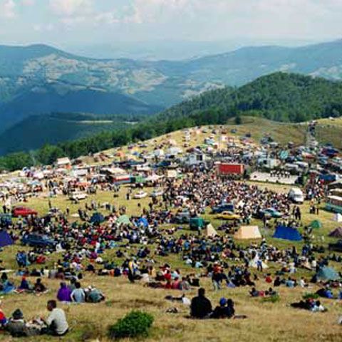 Târgul de Fete de la Găina a avut loc, duminică, în comuna Avram Iancu