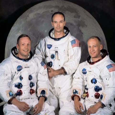 Luni s-au sărbătorit 40 de ani de la prima aselenizare