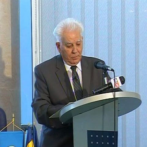 Rectorul Spiru Haret: Diplomele de licenţă eliberate sunt legale, iar specializările sunt acreditate şi autorizate