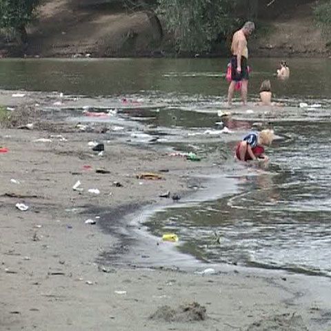 Apele murdare din judeţul Timiş ar putea să-i îmbolnăvească pe localnici