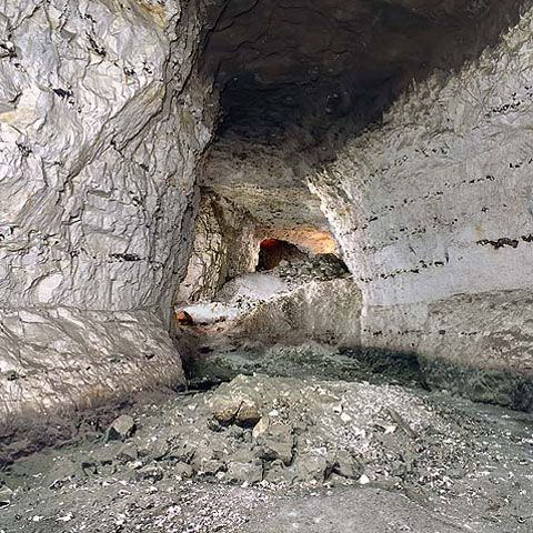 Trei kilograme de explozibil au fost furate de la depozitul unei exploatări miniere din Gorj