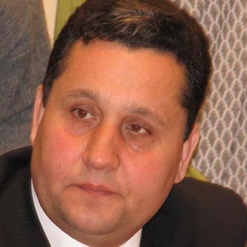 Un nou scandal sexual la Chişinău: candidatul comuniştilor la Primăria Chişinăului, alături de două tinere - VEZI VIDEO 