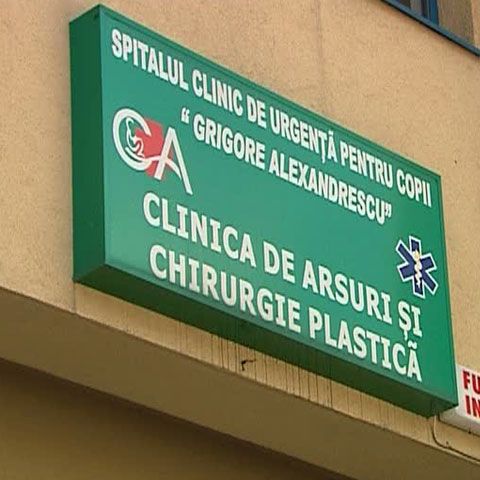 Numărul copiilor arşi s-a triplat în ultimele trei luni faţă de anul trecut