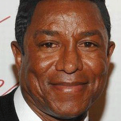 Jermaine: Michael ar trebui să fie lăsat singur în lumea lui, Neverland