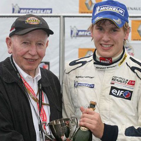 REALITATEA pe NET: Milioane de oameni au urmărit pe Internet teribilul accident în care a murit pilotul Henry Surtees