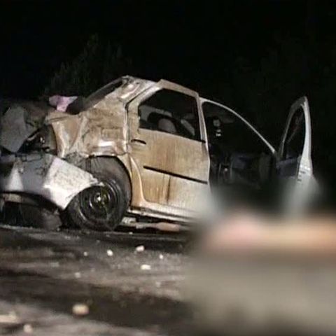 O maşină ce mergea prin Găgeni, jud. Prahova, a fisurat o ţeavă de gaze 