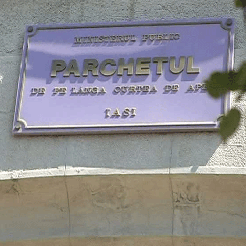 Un bărbat încarcerat în Penitenciarul Bacău e cercetat pentru înşelăciune