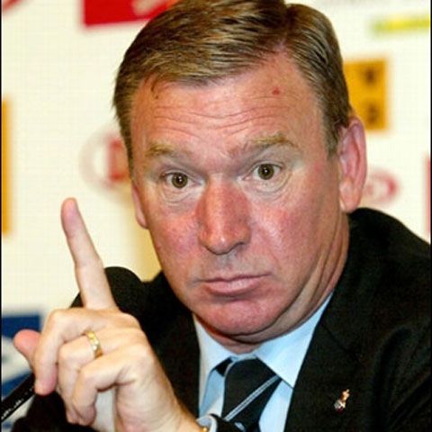 Javier Clemente le predă lecţii de fotbal antrenorilor români