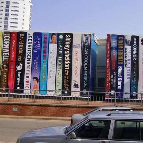 22 de librării bucureştene vor beneficia de un nou sistem informatic integrat