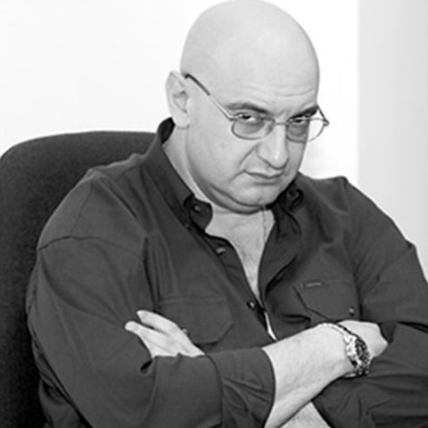 Alecu Racoviceanu: Blondă, perpelită uşor la Lumina Sfântă