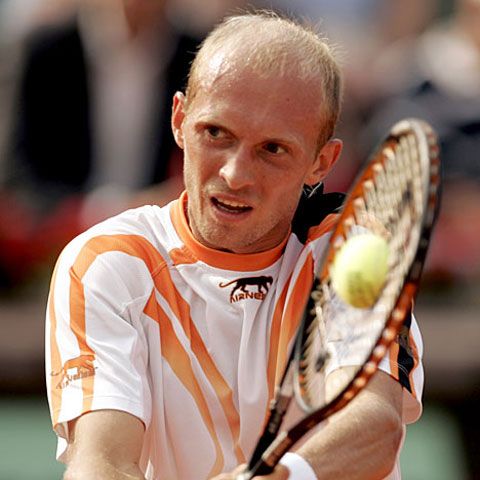 Tenis - Nikolay Davidenko a câştigat turneul de la Hamburg