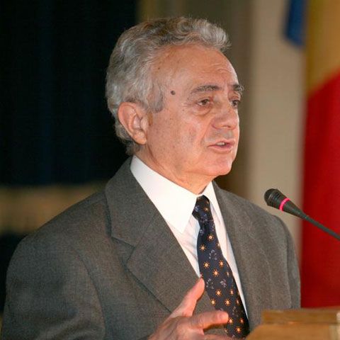 Nicolae Popa (ÎCCJ): Angajaţii Instanţei Supreme aşteaptă să îşi primească salariile