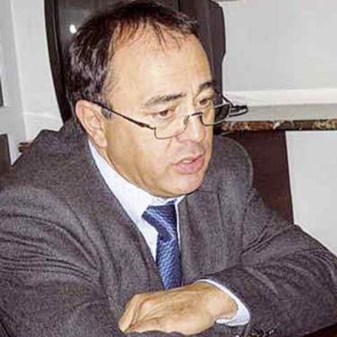 Iritat de o întrebare, primarul din Târgu Mureş îl înjură ca la uşa cortului pe un reporter RTV. Atenţie, limbaj licenţios!